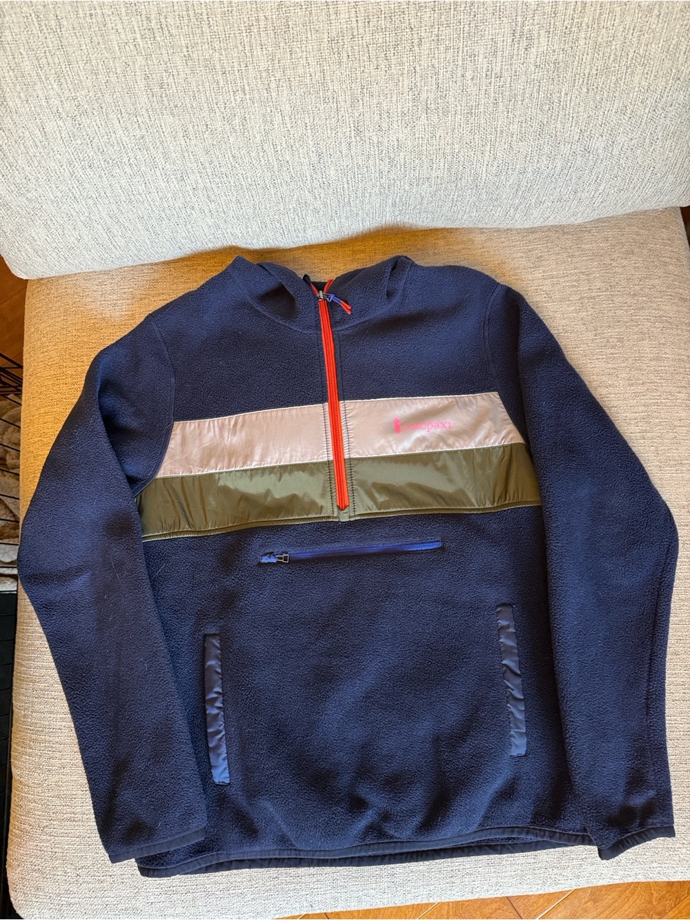 cotopaxi Navy, Olive & Light Gray Puffer-Fleece Jacket with Pink Logo